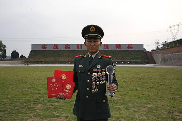 武警部队排长收入（武警排长工资是多少）-图1