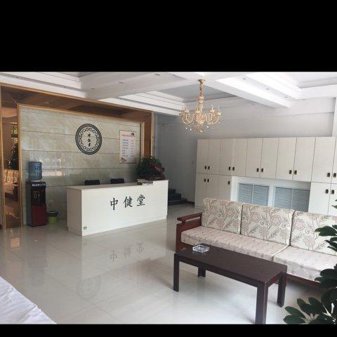 推拿技师月收入（推拿按摩技师有没有基本工资）-图3