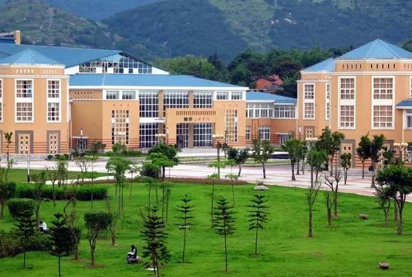 闽江学院海峡学院收入（闽江学院海峡学院在哪个校区）-图2