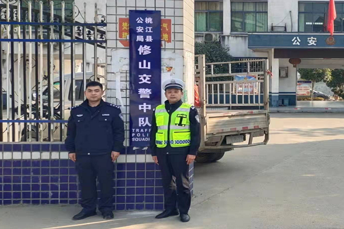 乡镇交警中队收入（乡镇交警中队收入多少）-图3