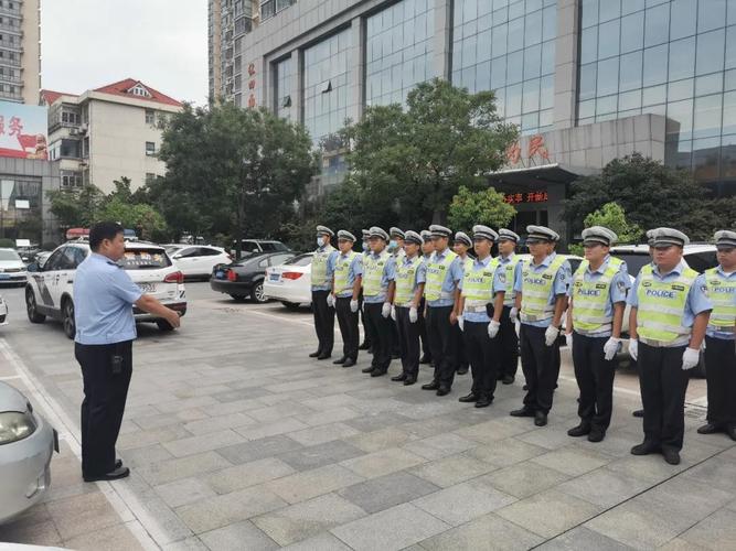 交警别的收入（交警收入不高还这么人干）-图2